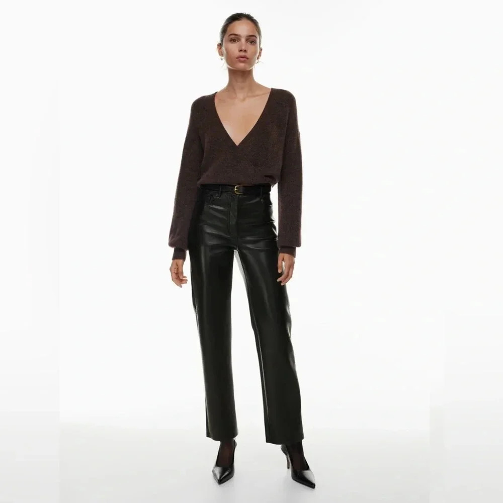 Aritzia Wilfred The Melina™ Black Vegan Leather Straight Leg Pants size 10
